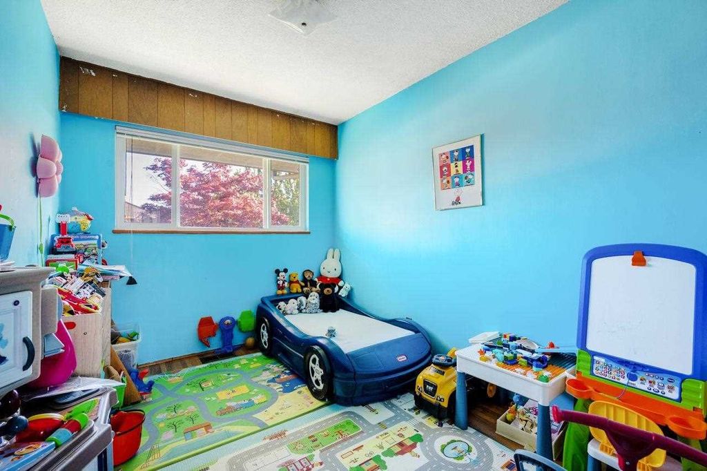 listing image 1108747914509609271