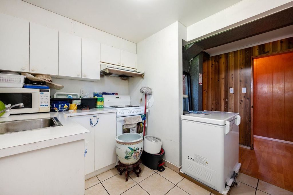 listing image 1106678783480013087