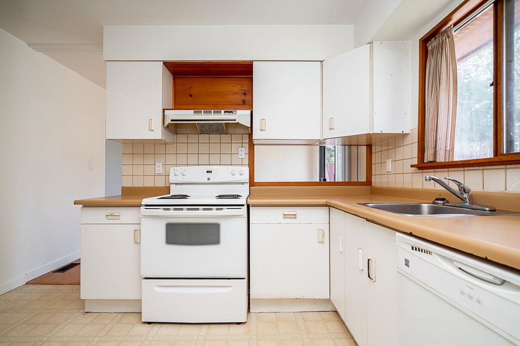 listing image 1102672235754275826
