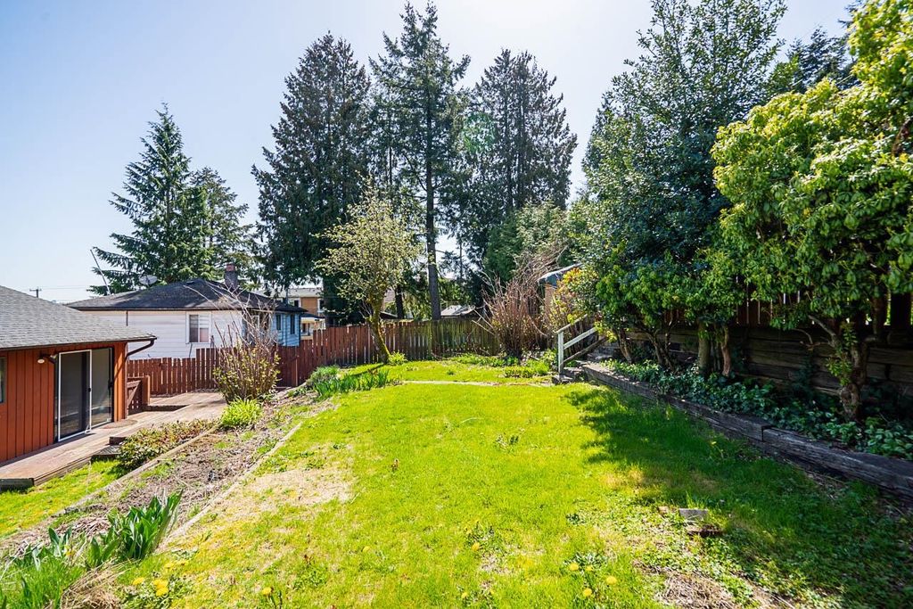 listing image 1106629965885600383