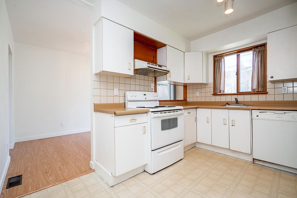 listing image 1104158184439261540