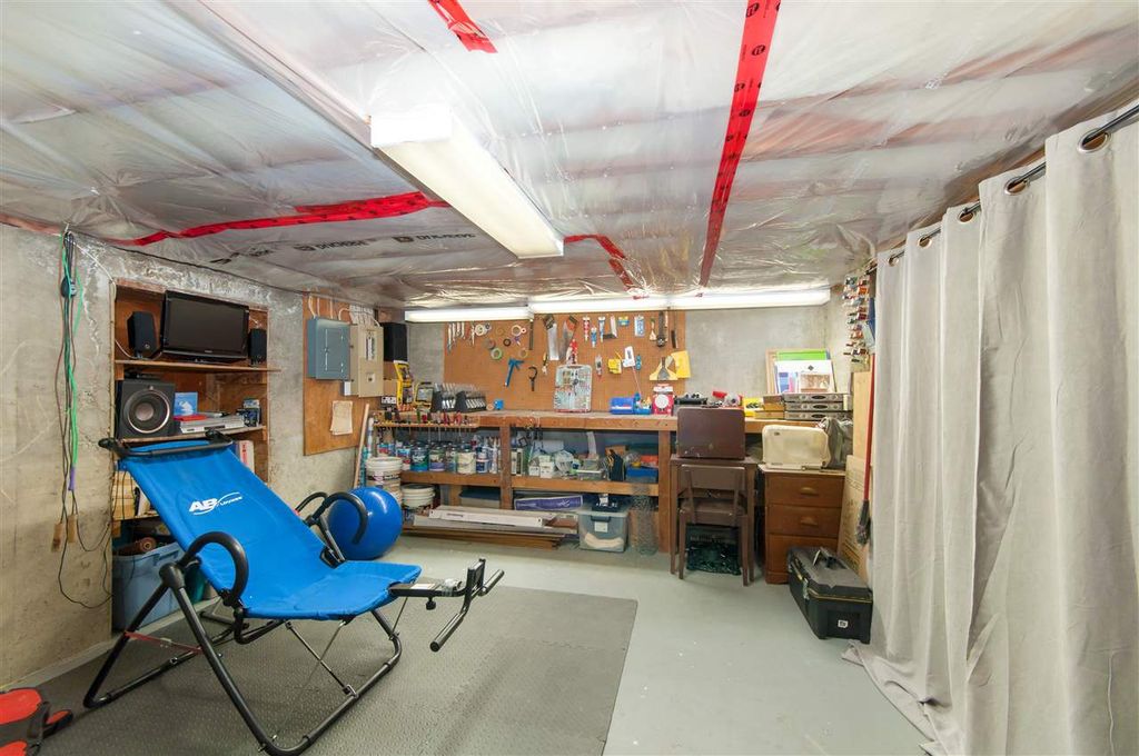 listing image 1102703557127982326