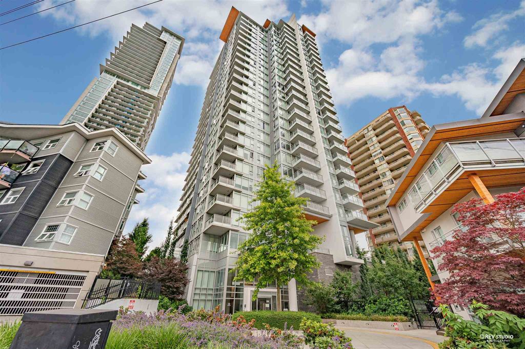 listing image 1108692781879616003