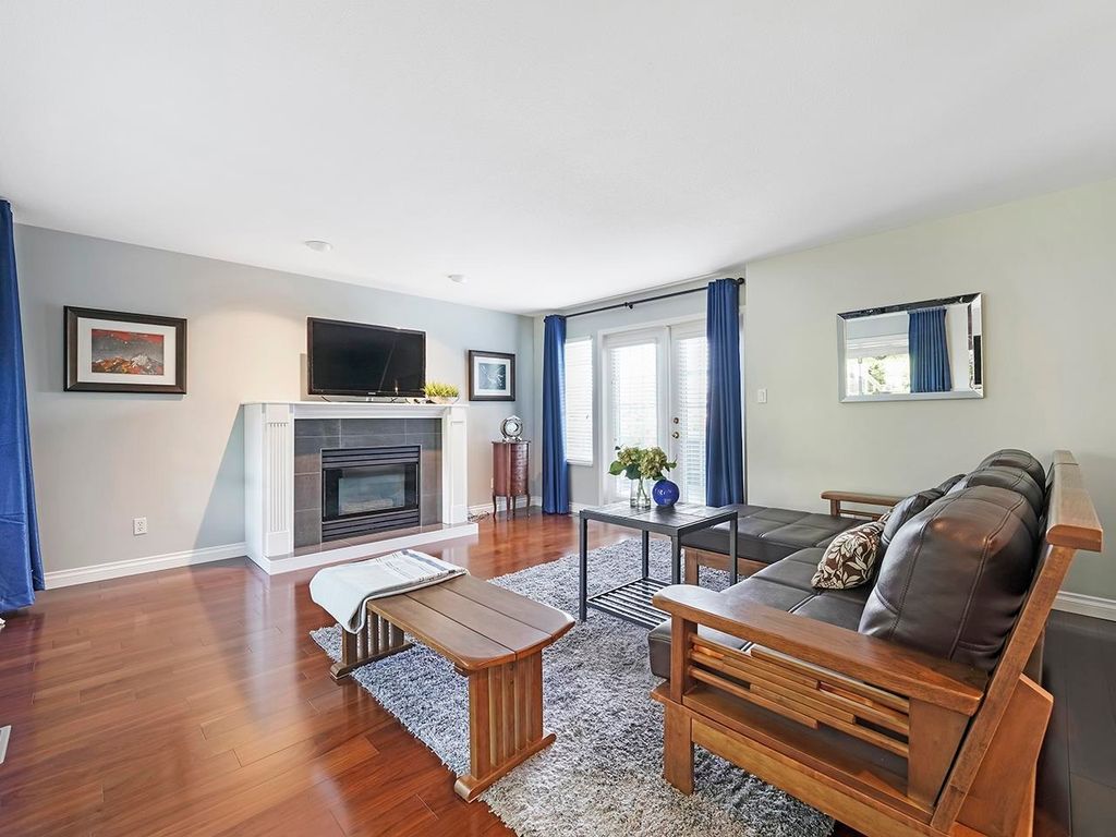 listing image 1100044751762706866