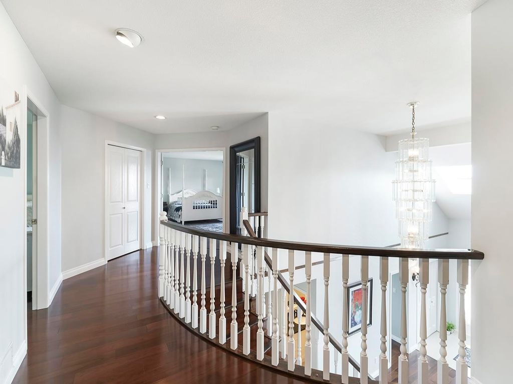 listing image 1101586849427532068