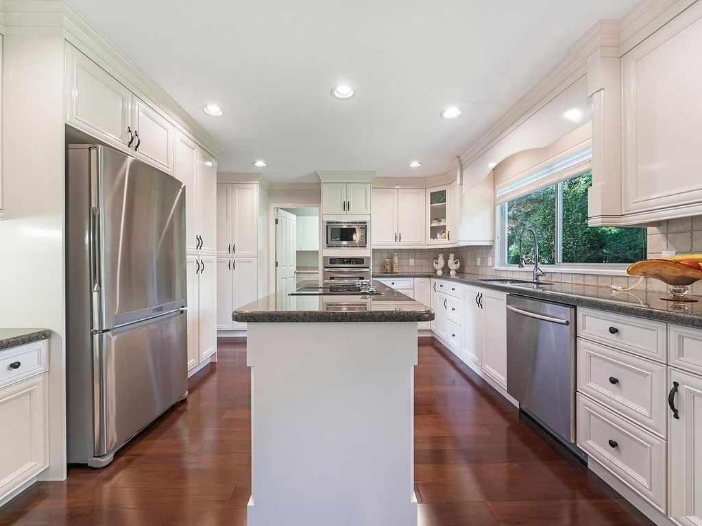 listing image 1107808911518966883