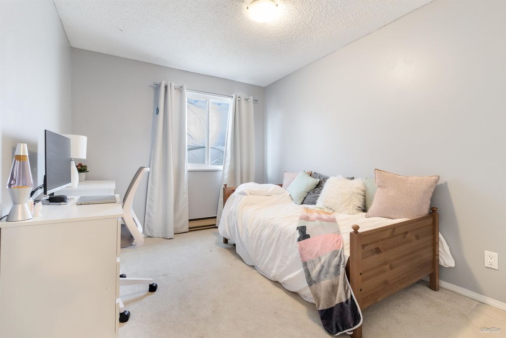 listing image 1102188435623940385