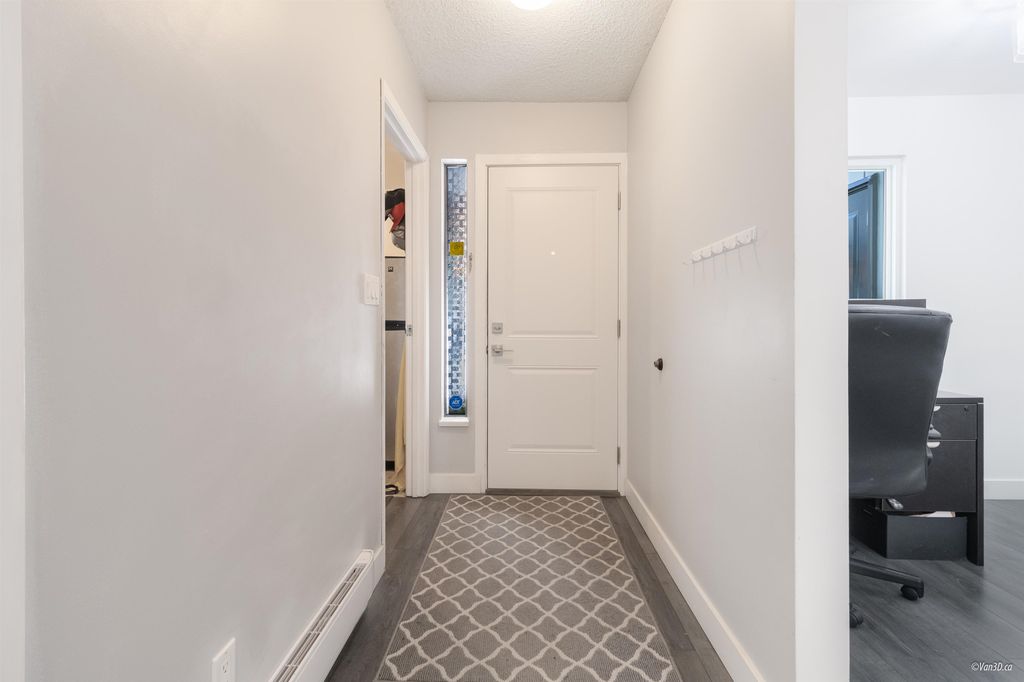 listing image 1101560682003150836