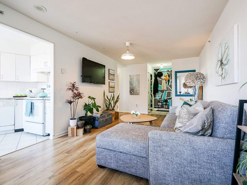 listing image 1102566931098780332