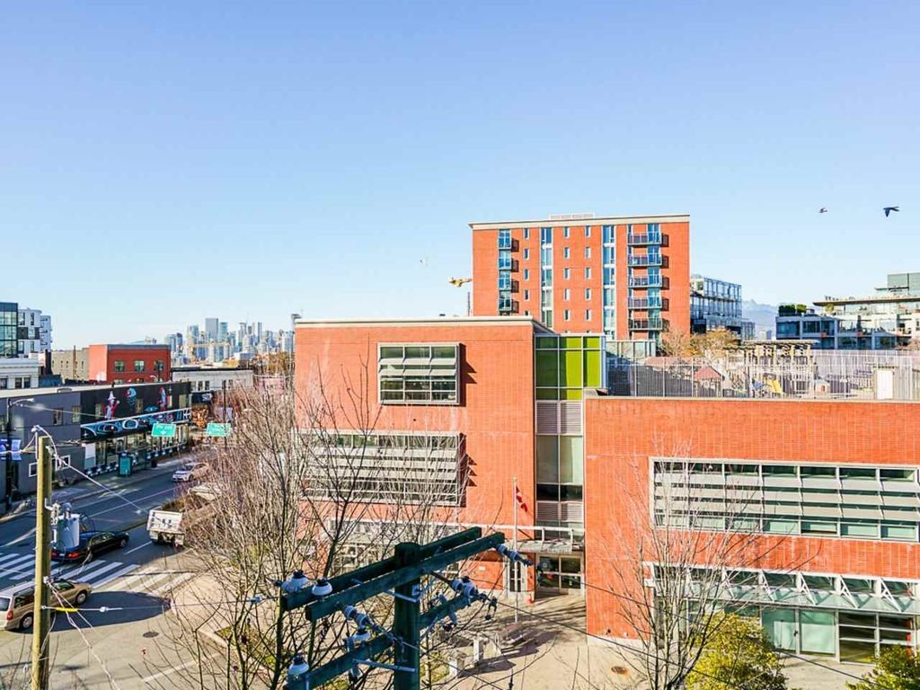 listing image 1102561029753232567