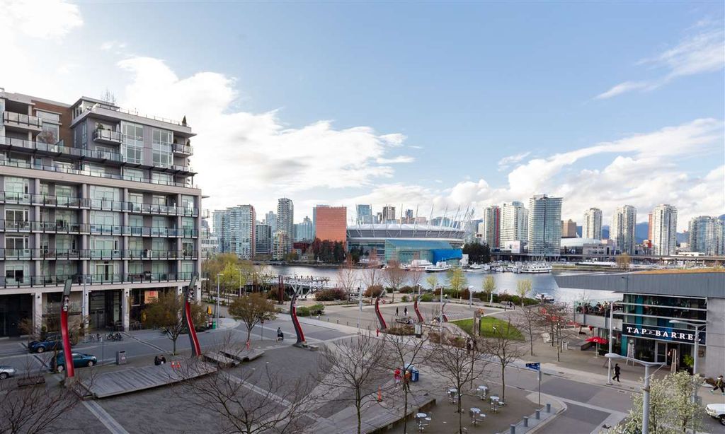 listing image 1101173809072174366