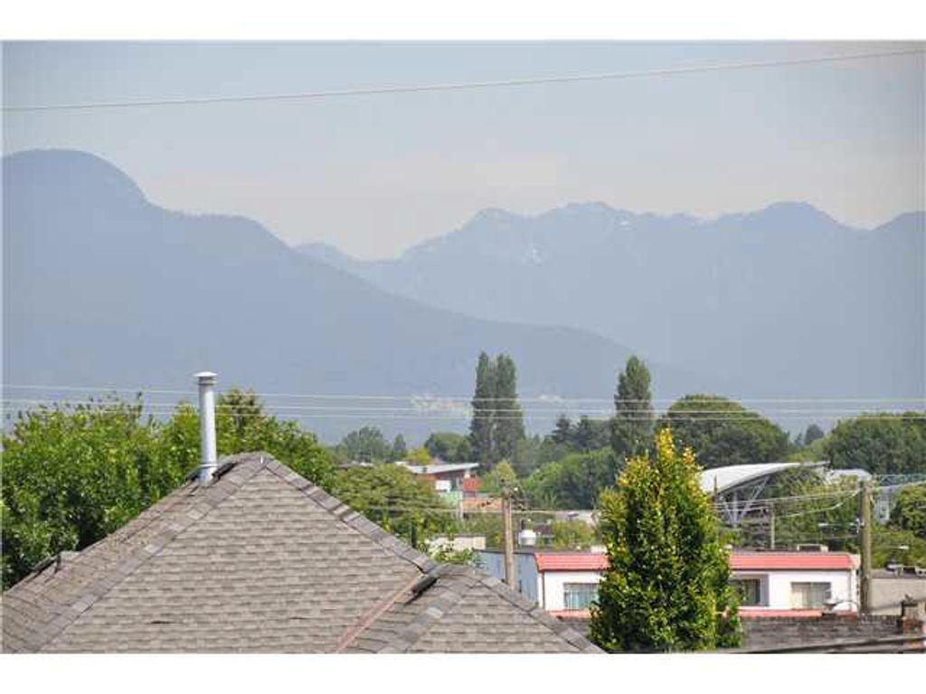 listing image 1101523765404855006