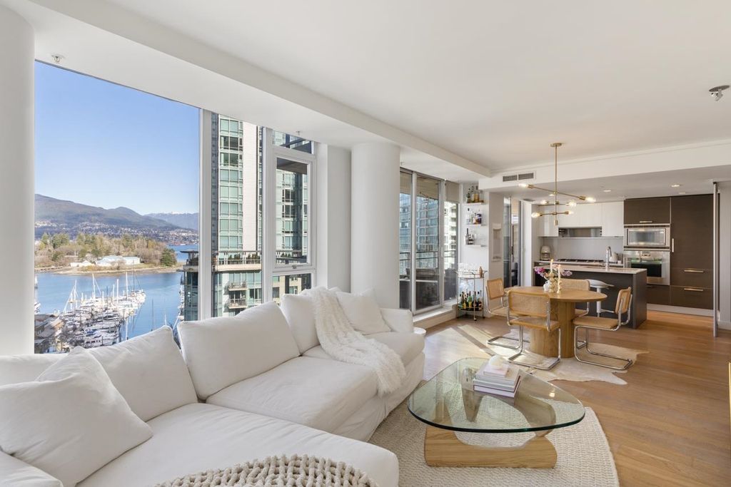 listing image 1109916928743531732