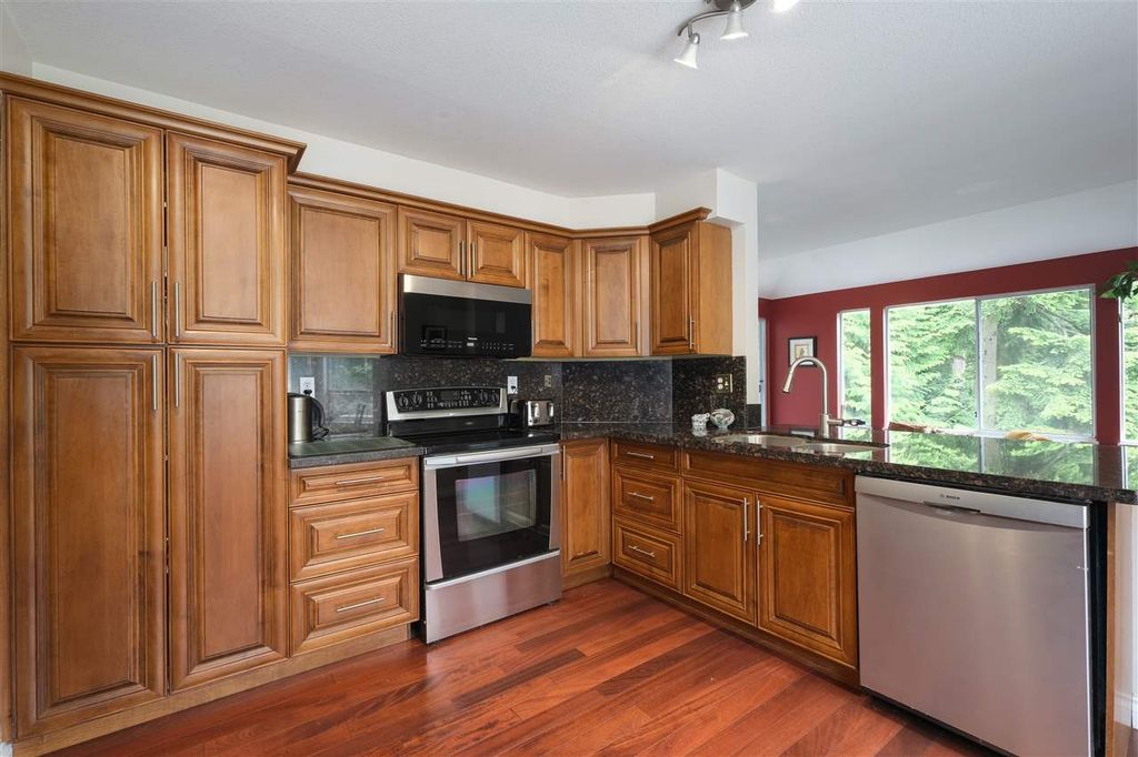 listing image 1102093633443517017