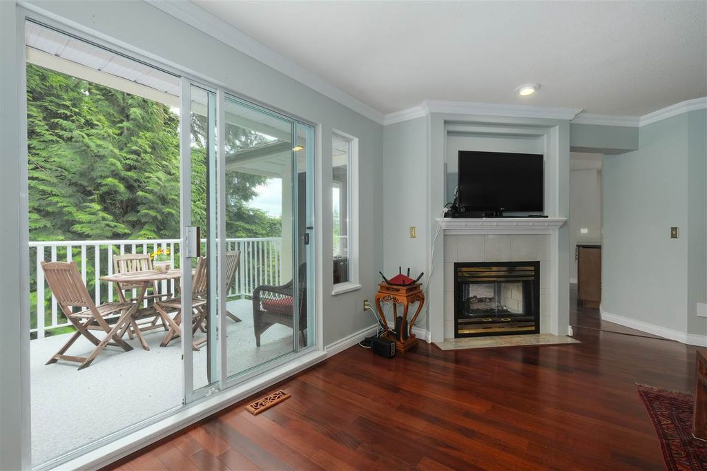 listing image 1108593157751957558