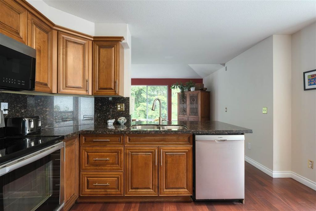 listing image 1103671762164528808