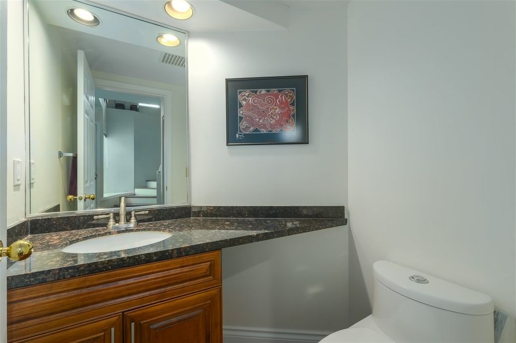 listing image 1103117506655021509