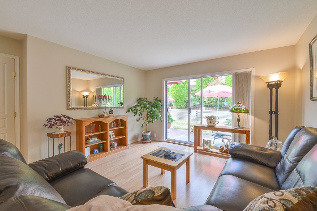 listing image 1102624827547372406
