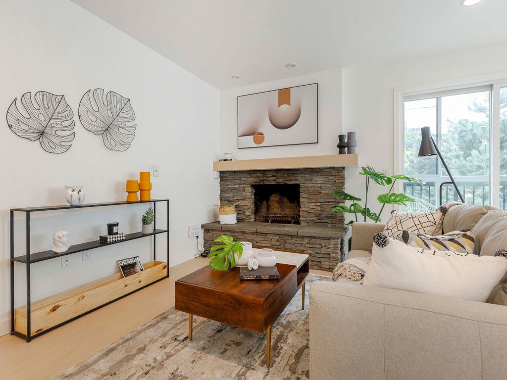 listing image 1100290362871239554