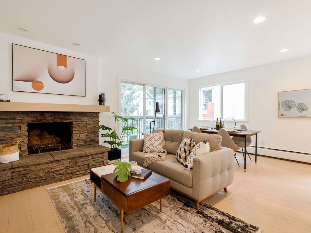 listing image 1105384016021829006