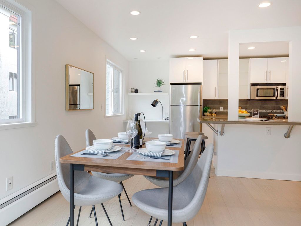 listing image 1106221129866947426