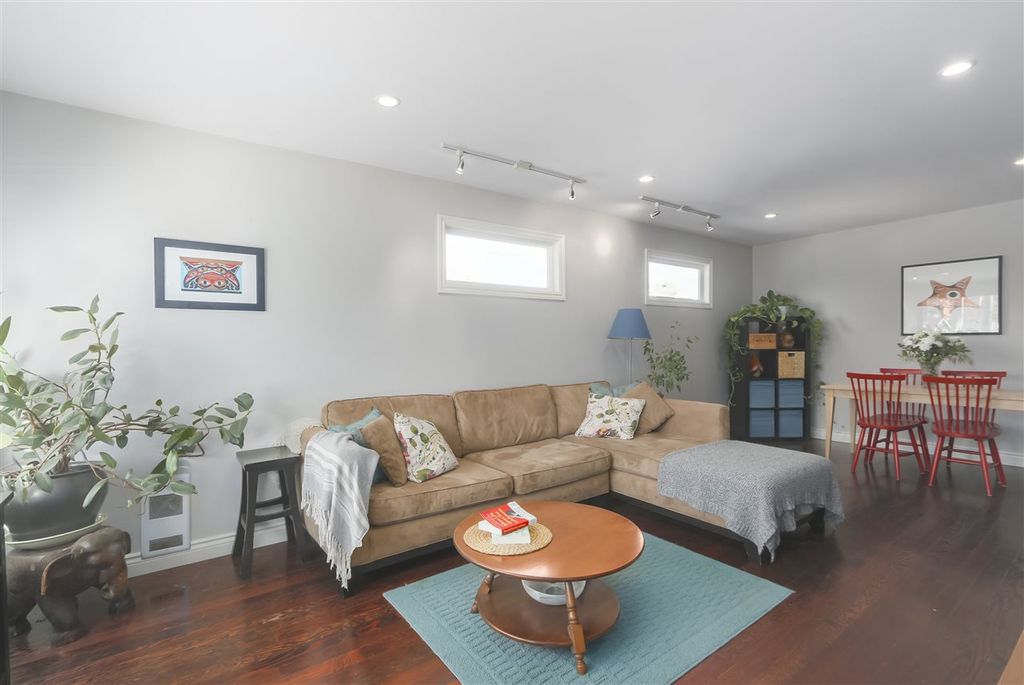 listing image 1107595238495629455