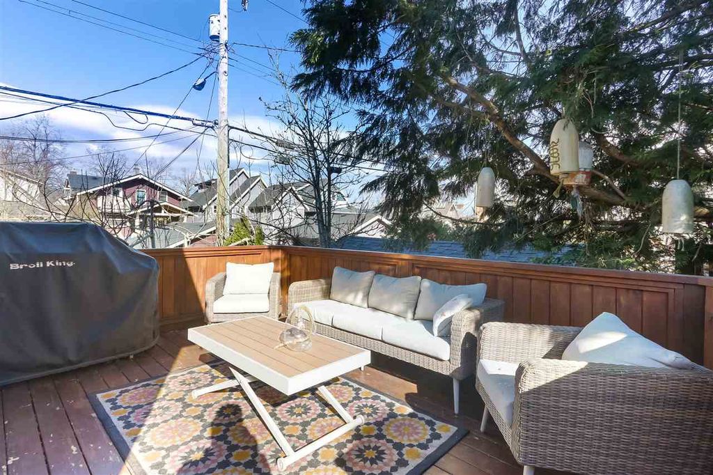 listing image 1100047501350002434