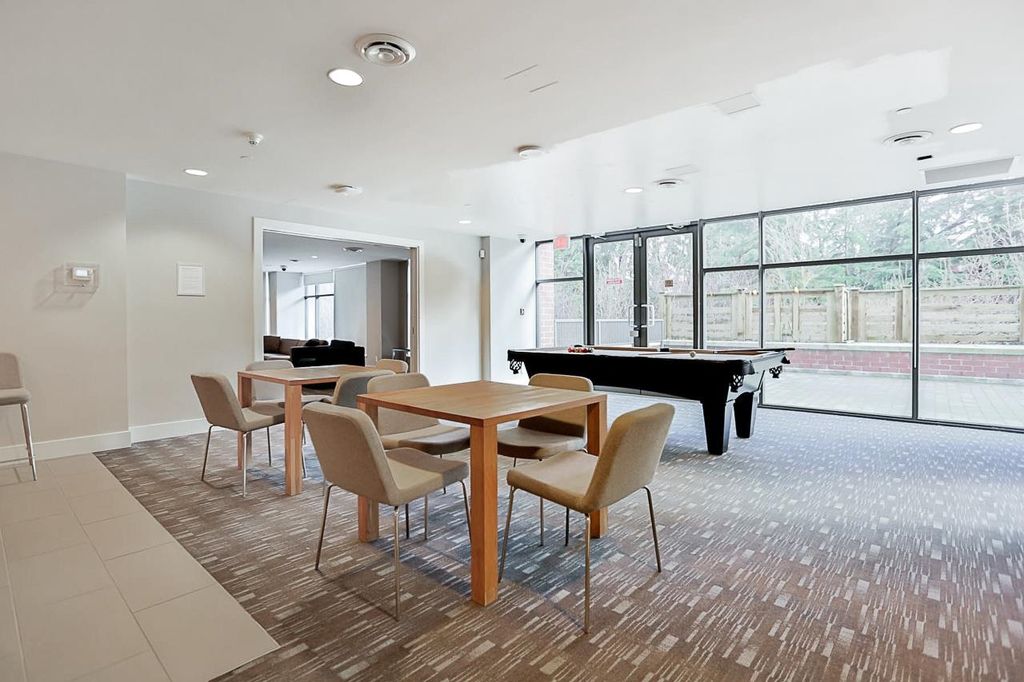 listing image 1108143174354060840