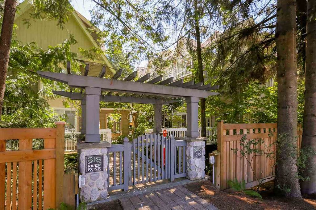 listing image 1103636715425841170
