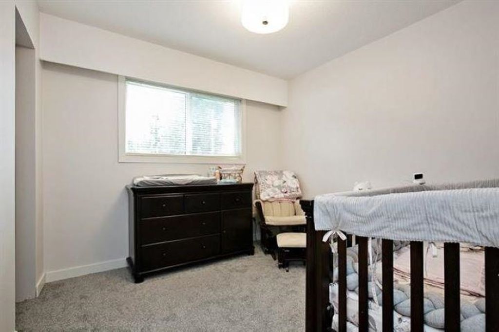 listing image 1105533797490363382
