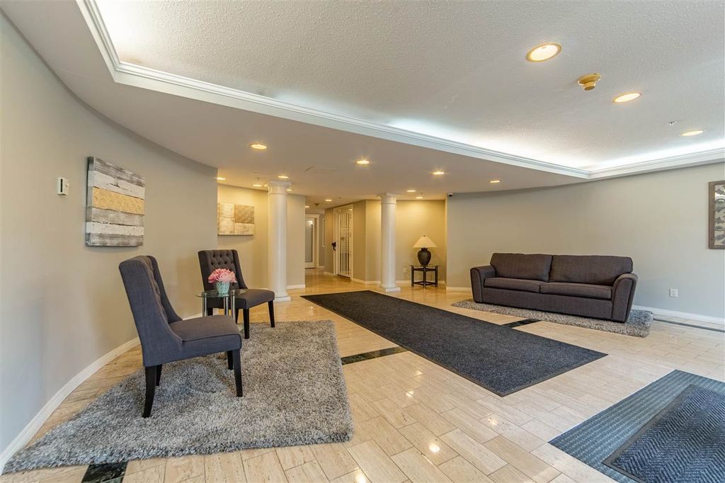 listing image 1102912208305474987