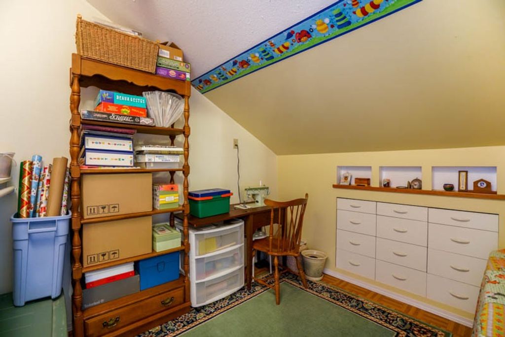 listing image 1102266336758890159