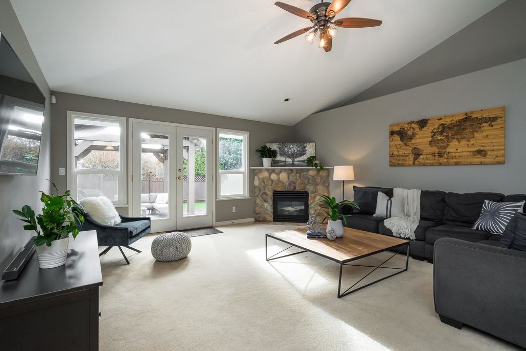 listing image 1101455912086253427