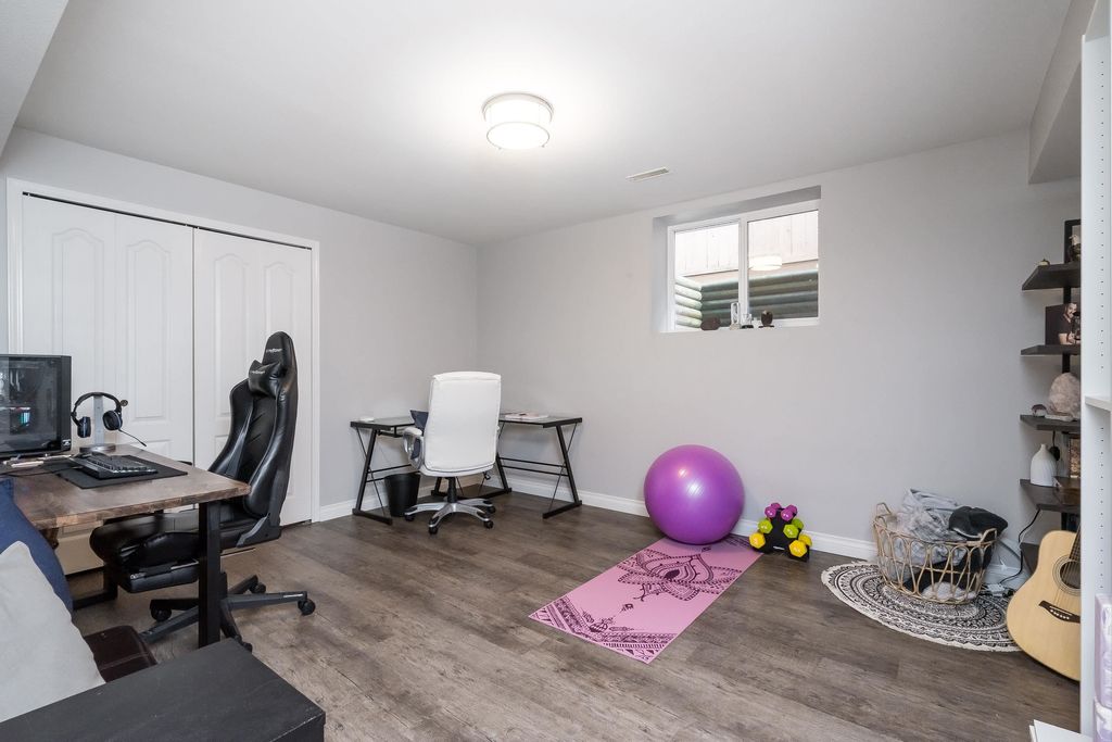 listing image 1107322935607210634