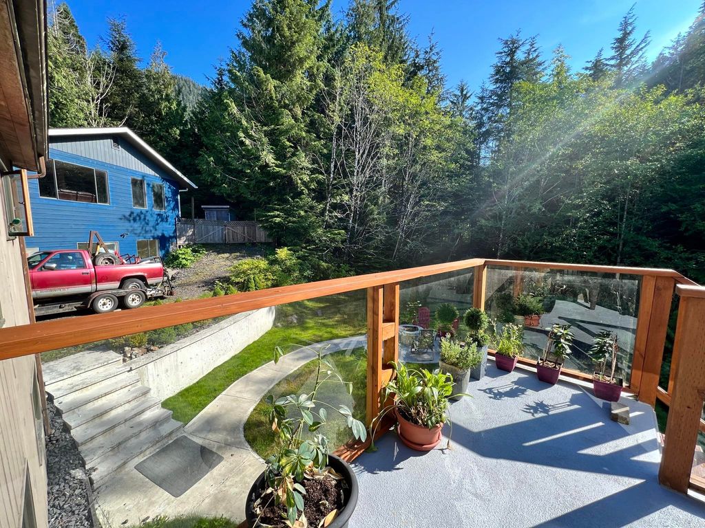 listing image 1102178545273354268