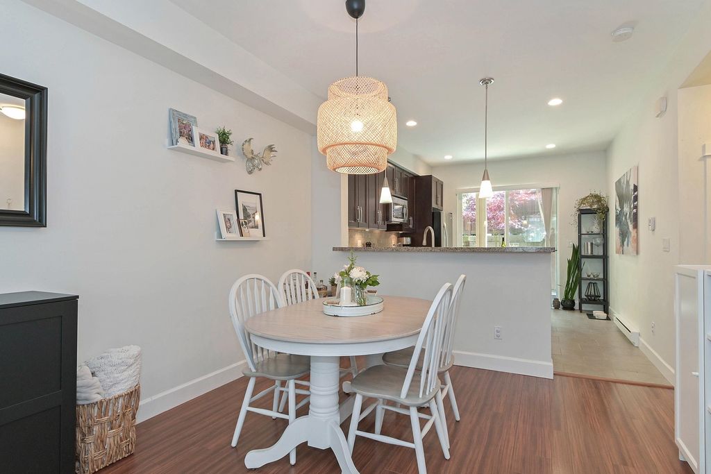 listing image 1106855013130497998