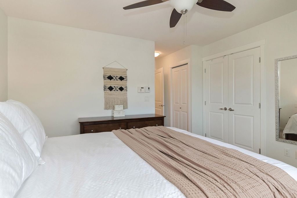 listing image 1106973781305343660