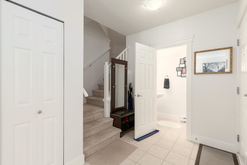 listing image 1100589430197602225