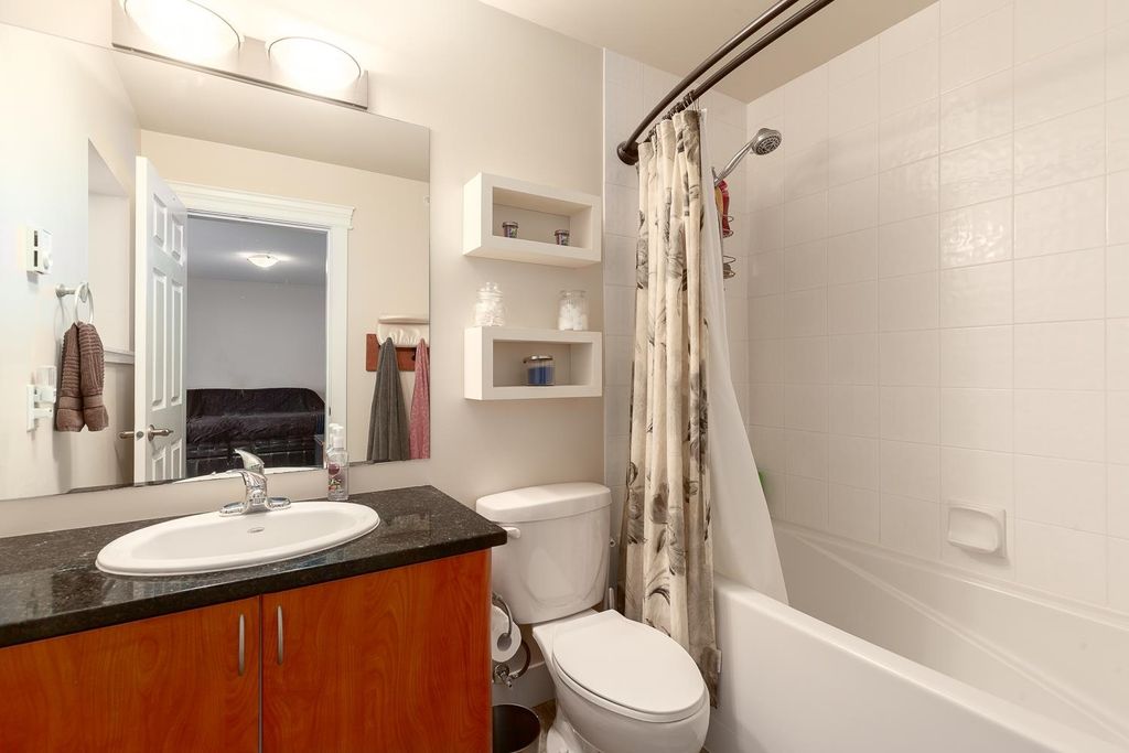 listing image 1108772091870206588