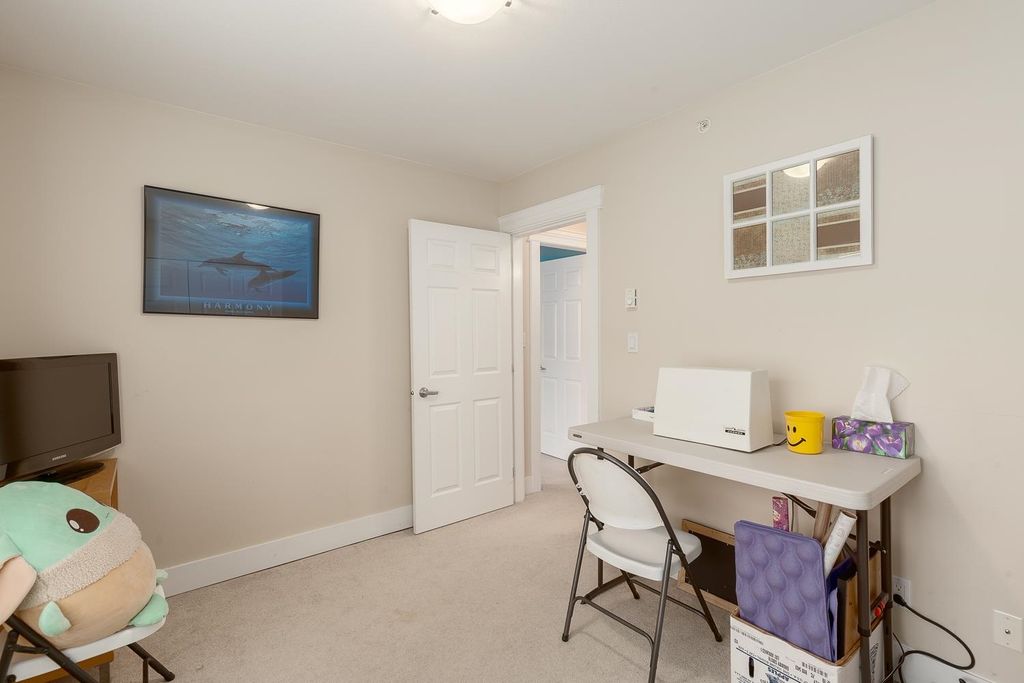 listing image 1107112946203839816