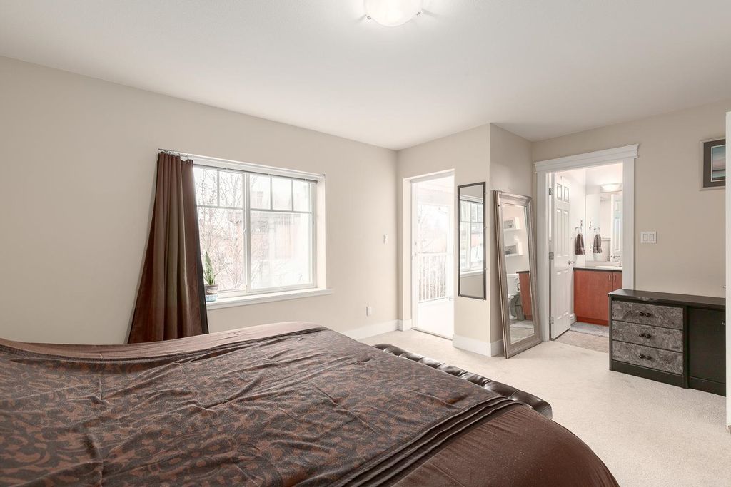 listing image 1106047148021433386