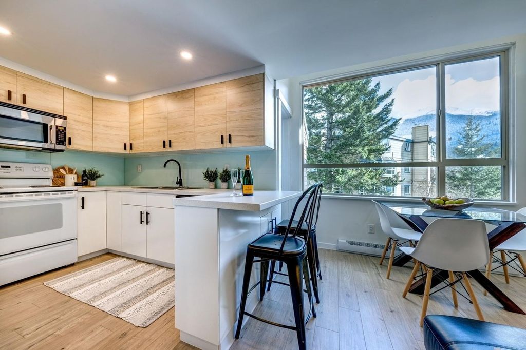 listing image 1101179830481165353