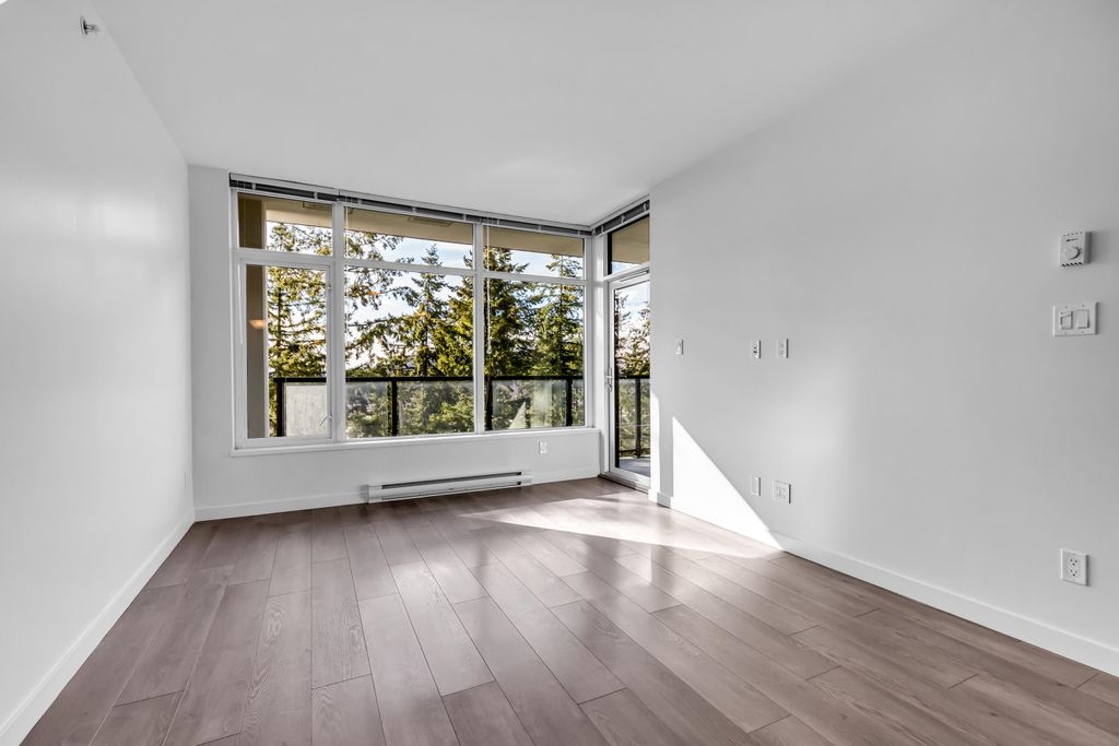 listing image 1103649742235141233