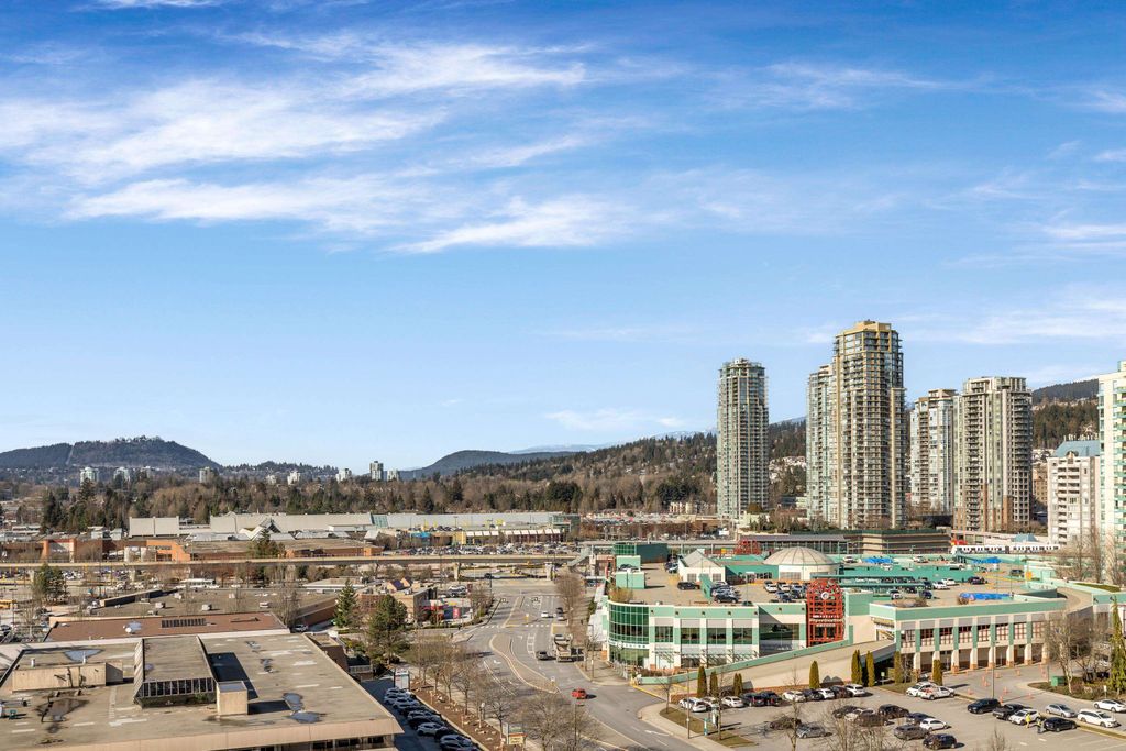 listing image 1103348597875957138