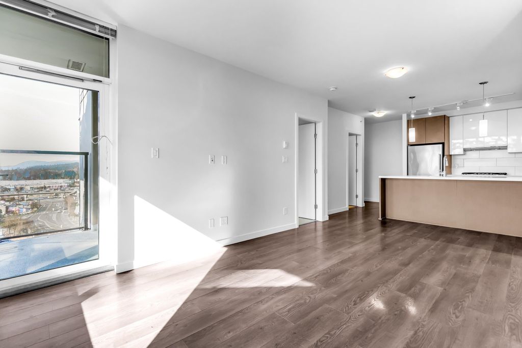 listing image 1108009052622918688