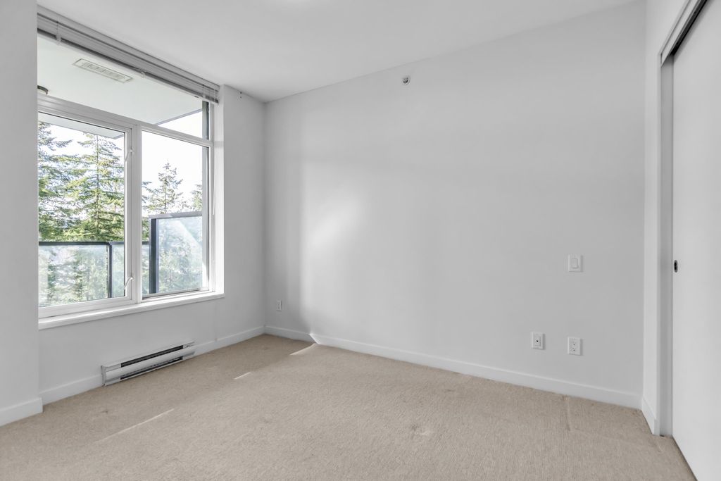 listing image 1106495680351099381