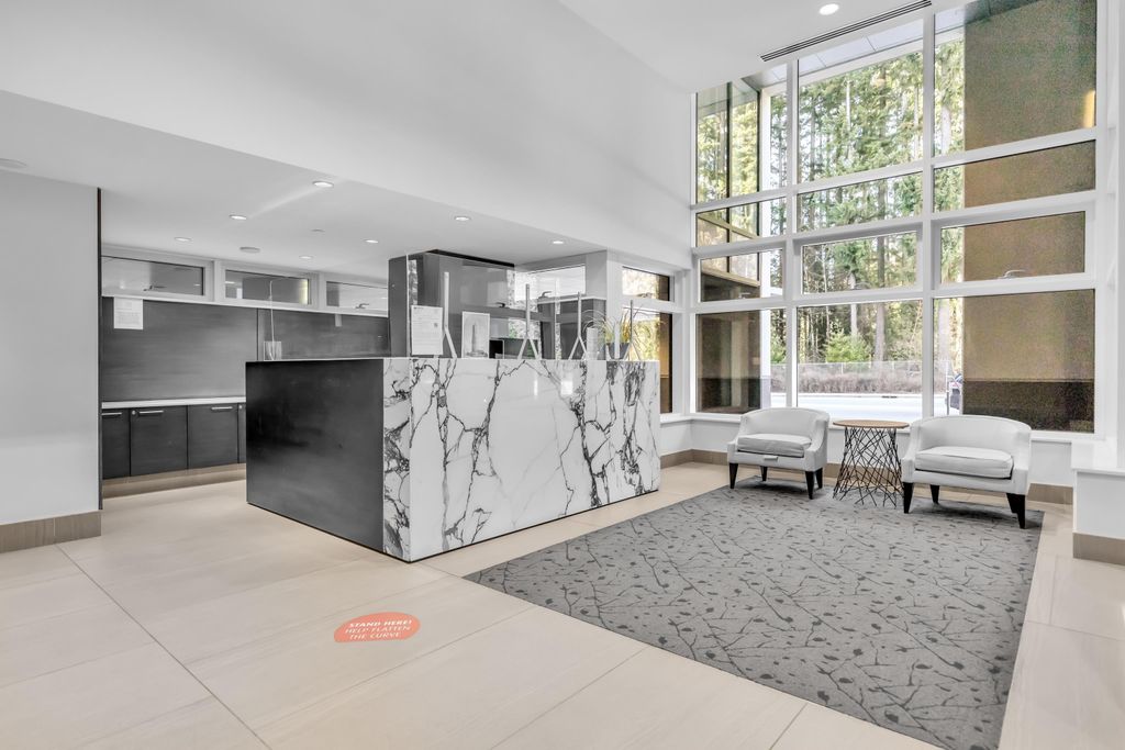 listing image 1100614239385789915