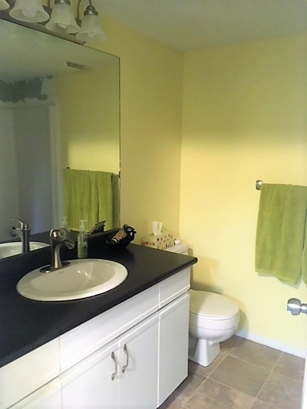 listing image 1104133735919896964