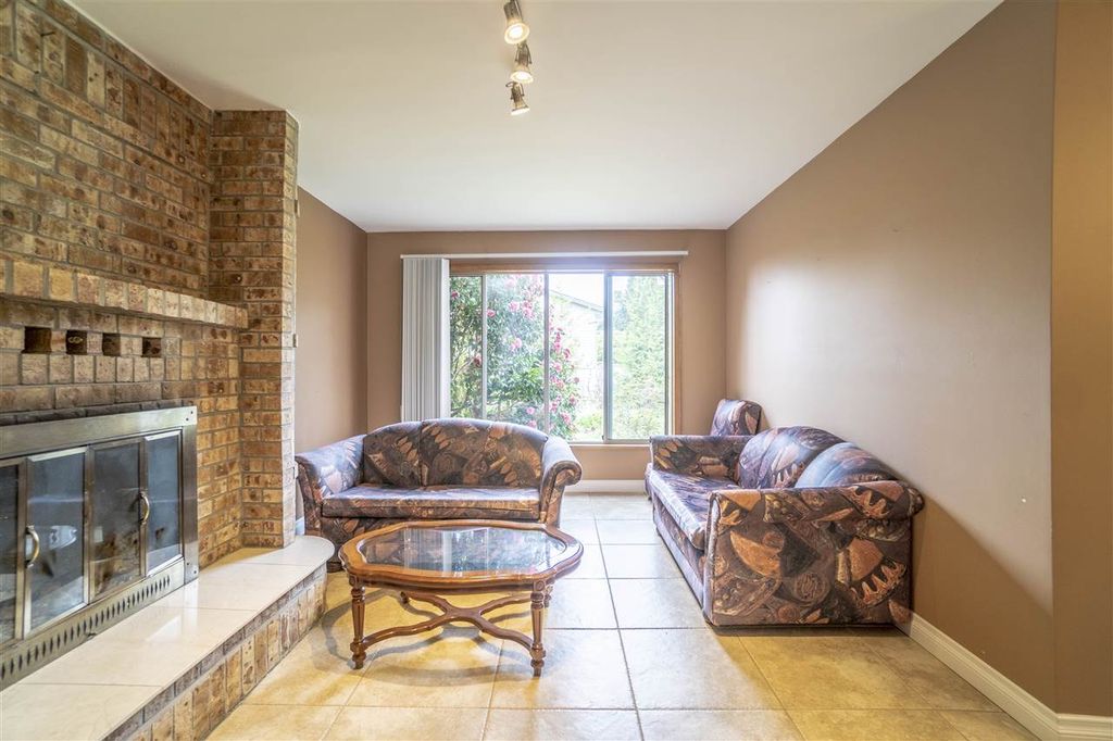listing image 1101468976915935389