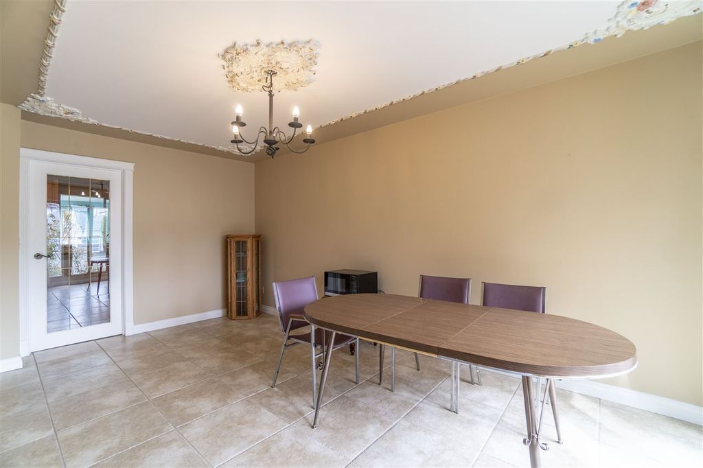 listing image 1106284619007729592